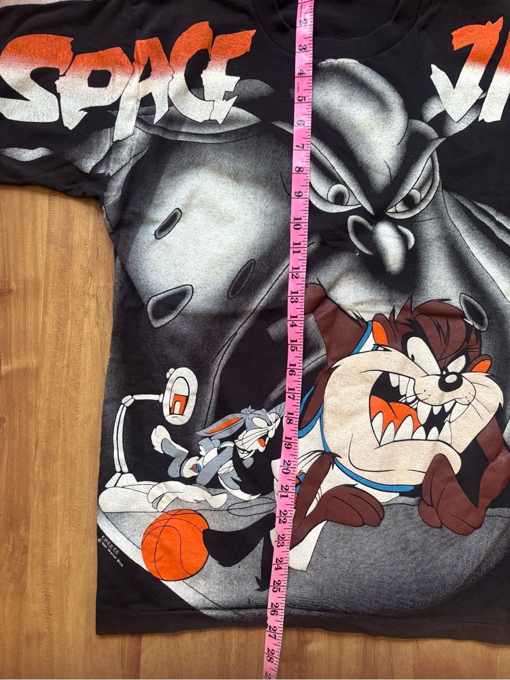 Warner Bros. 1996 Black & Orange Space Jam Graphic Tee with Taz & Bugs - Picture 16 of 16